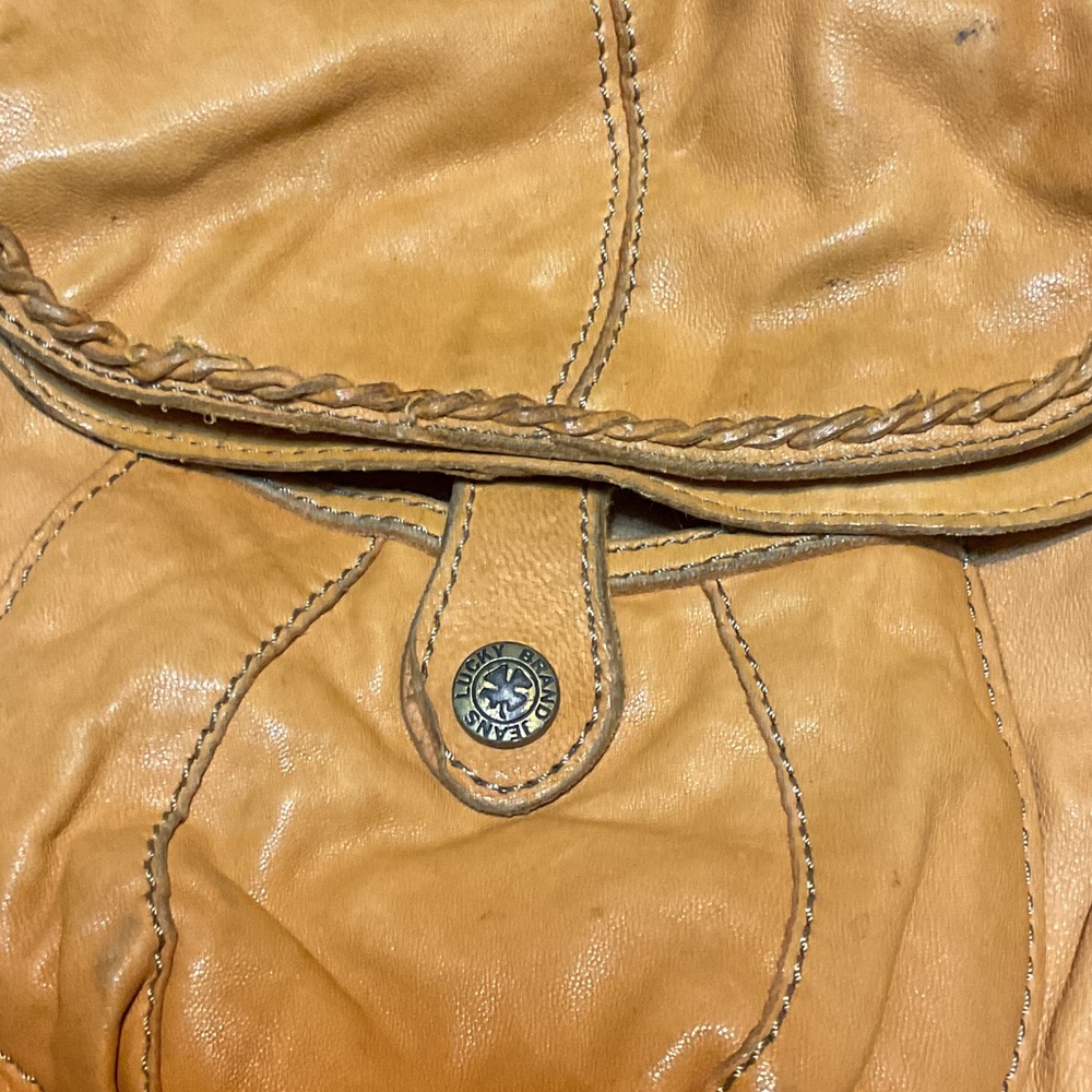 Lucky brand Stylish Tan Leather crossbody Bag - Picture 2 of 9